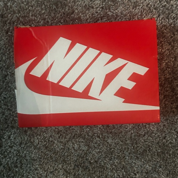 Navy Blue and Red Nike Toddler Sneakers - Picture 4 of 6